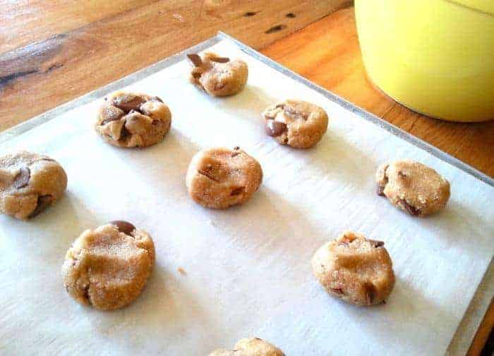 delicious almond cookies with chocolate chips. Gluten free~