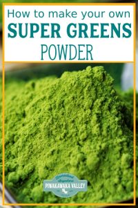 Super greens powder DIY recipe - Super greens powders are great to add to smoothies, omelets, soups, stews and pretty much anything you can think of. I have even heard of mums sneaking greens powders in to cakes and muffins. #piwakawakavalley