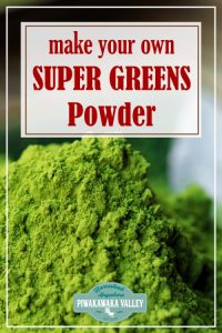 Make your own supergreens powder at home with these DIY instructions. Super greens powders are great to add to smoothies, omelets, soups, stews and pretty much anything you can think of. I have even heard of mums sneaking greens powders in to cakes and muffins. #piwakawakavalley